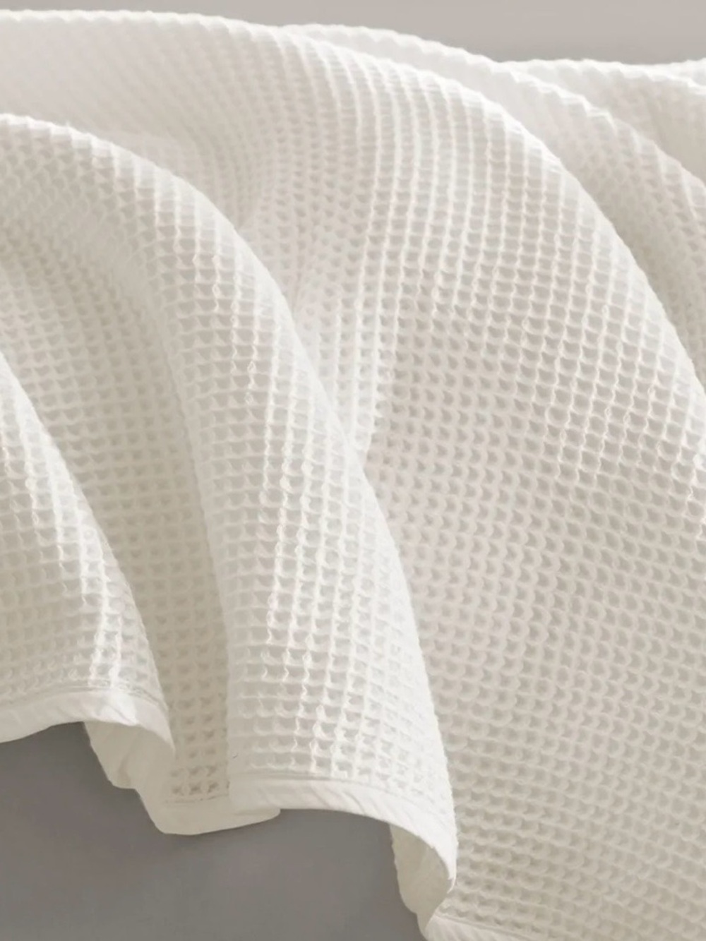 Boll & Branch 100% cotton waffle King size blanket in WHITE - Picture 2 of 3